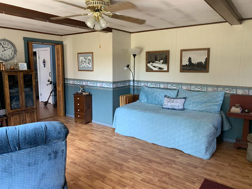 22 Beauty Hill Road Barrington NH 03825