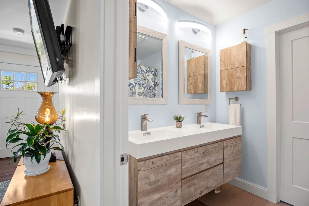 1008 South Street Portsmouth NH 03801