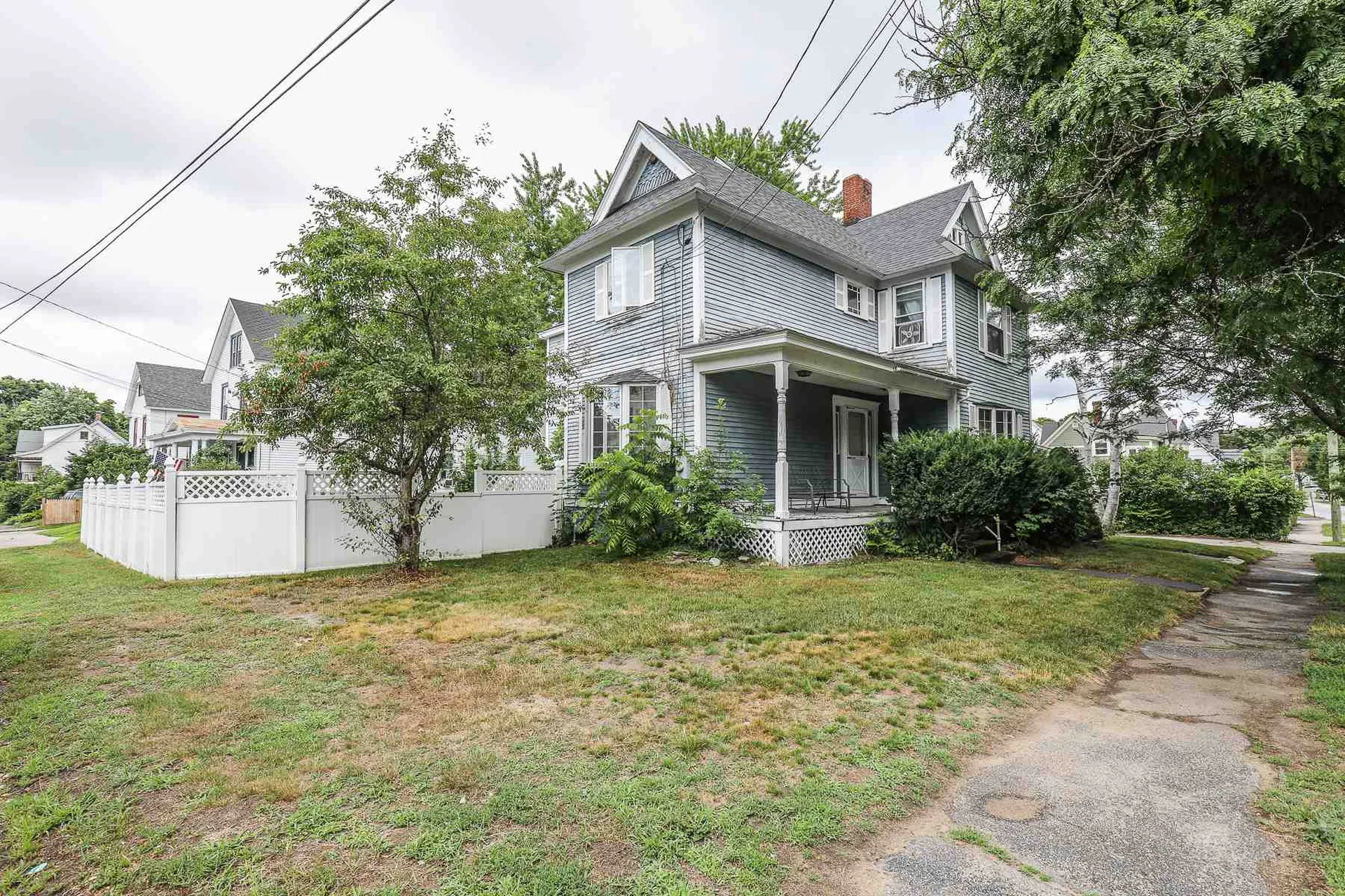 736 Belmont Street Manchester NH 03104