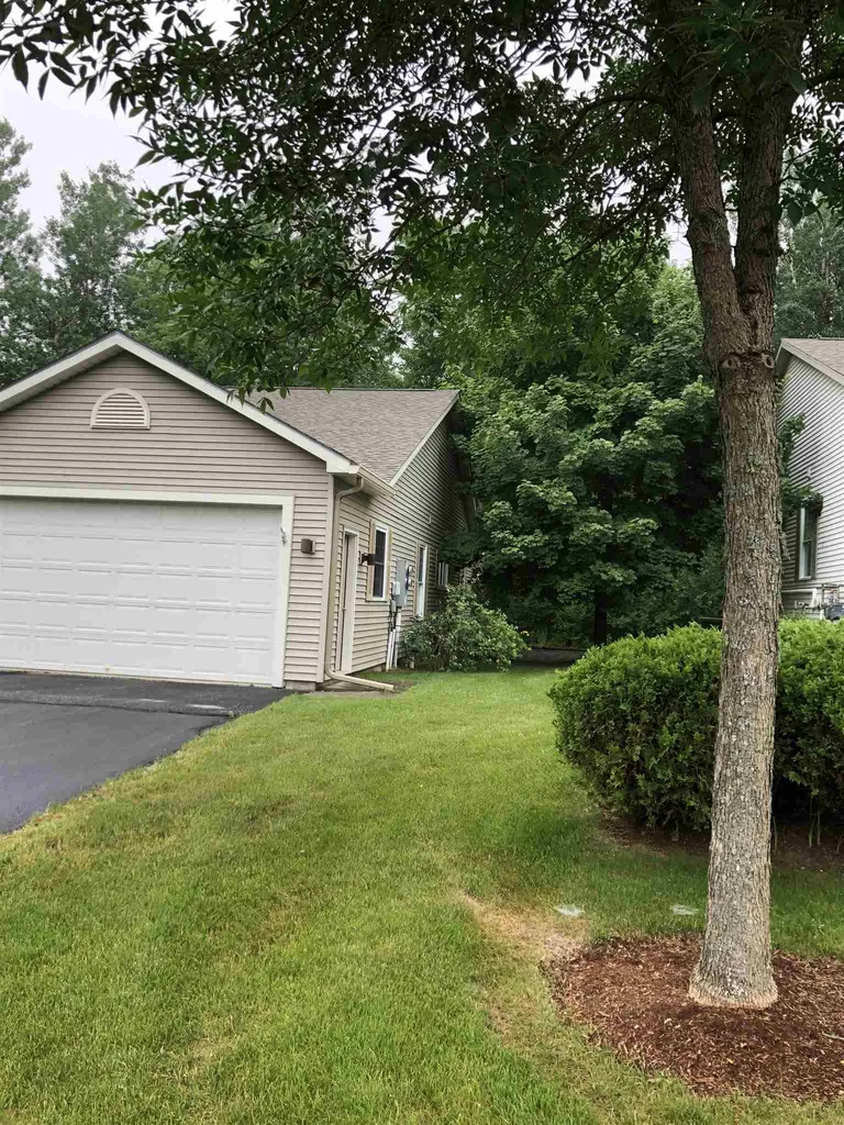 124 Honeysuckle Lane Williston VT 05495