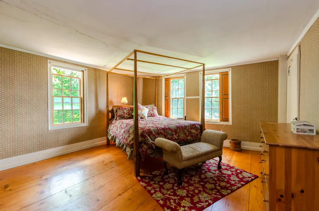 114 Charlestown Road Acworth NH 03601
