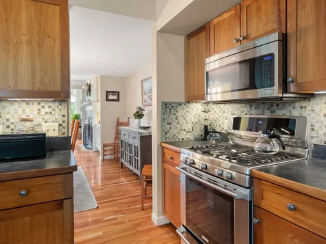 95 Park Road South Burlington VT 05403