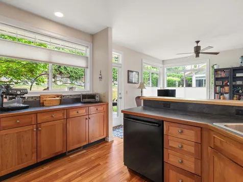 95 Park Road South Burlington VT 05403