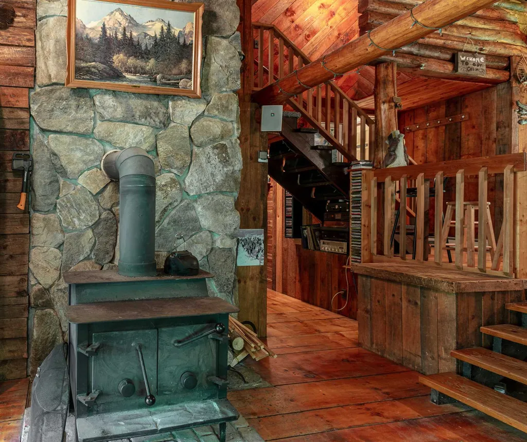 947 Boynton Road Londonderry VT 05148