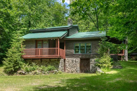 947 Boynton Road Londonderry VT 05148