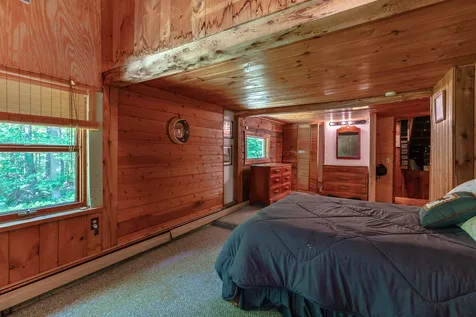 947 Boynton Road Londonderry VT 05148