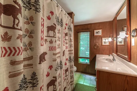 947 Boynton Road Londonderry VT 05148