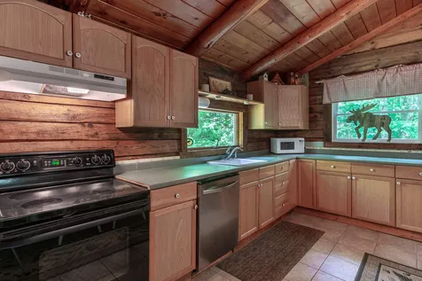 947 Boynton Road Londonderry VT 05148