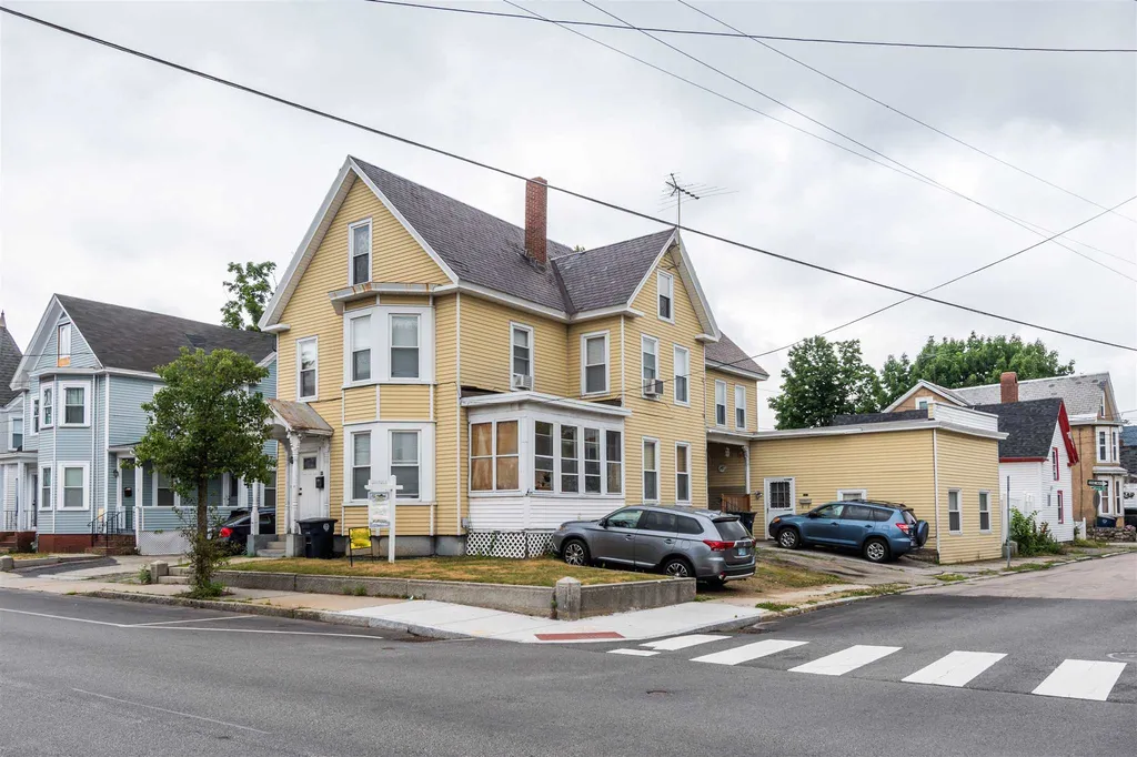 41 Kinsley Street Nashua NH 03060
