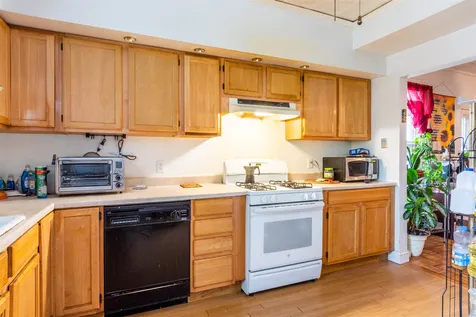 41 Kinsley Street Nashua NH 03060
