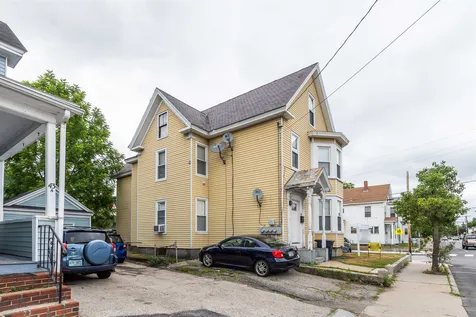 41 Kinsley Street Nashua NH 03060