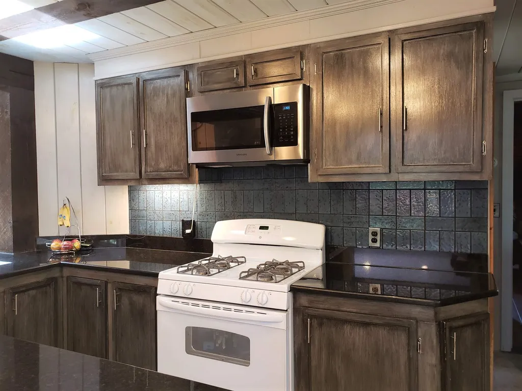 139 Blakes Hill Road Northwood NH 03261