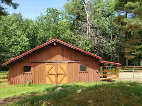 139 Blakes Hill Road Northwood NH 03261