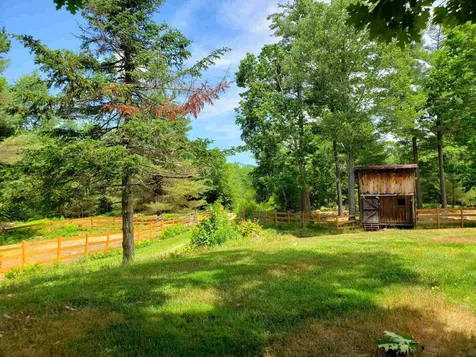 139 Blakes Hill Road Northwood NH 03261