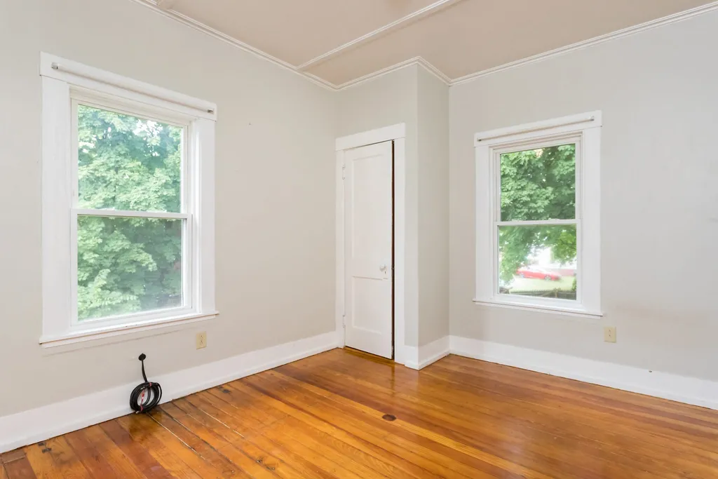 21 Knight Street Rochester NH 03867