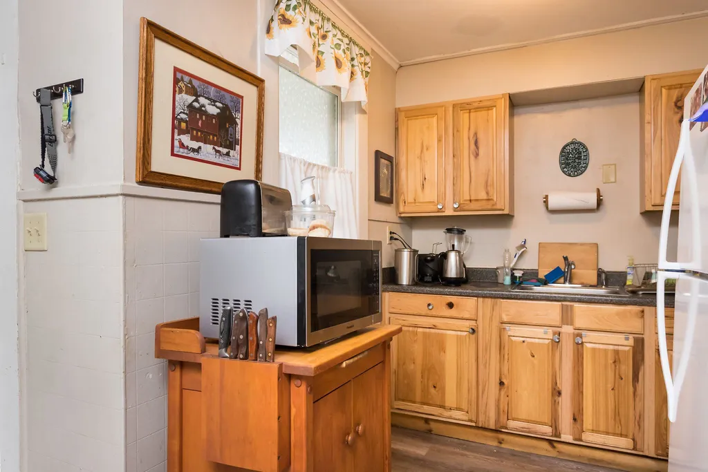 21 Knight Street Rochester NH 03867