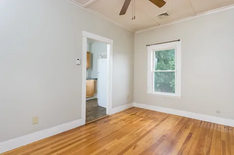 21 Knight Street Rochester NH 03867