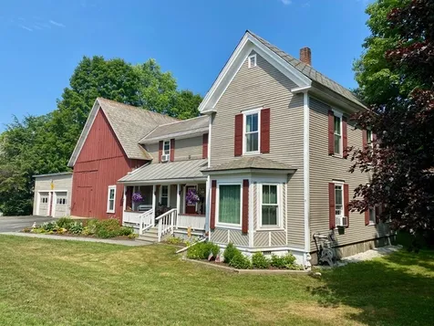 73 Maple Street Chester VT 05143