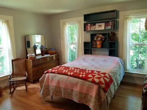 73 Maple Street Chester VT 05143