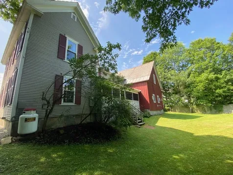 73 Maple Street Chester VT 05143