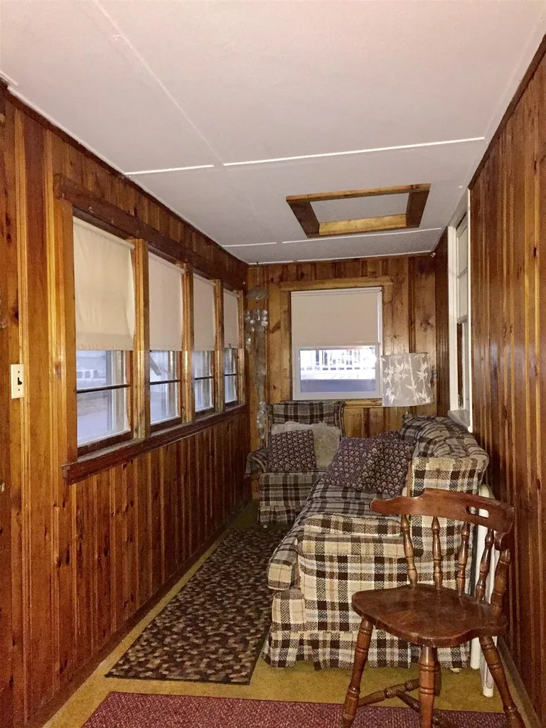 392 Plymouth Street Seabrook NH 03874