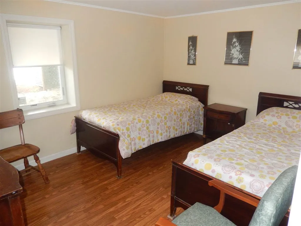 392 Plymouth Street Seabrook NH 03874