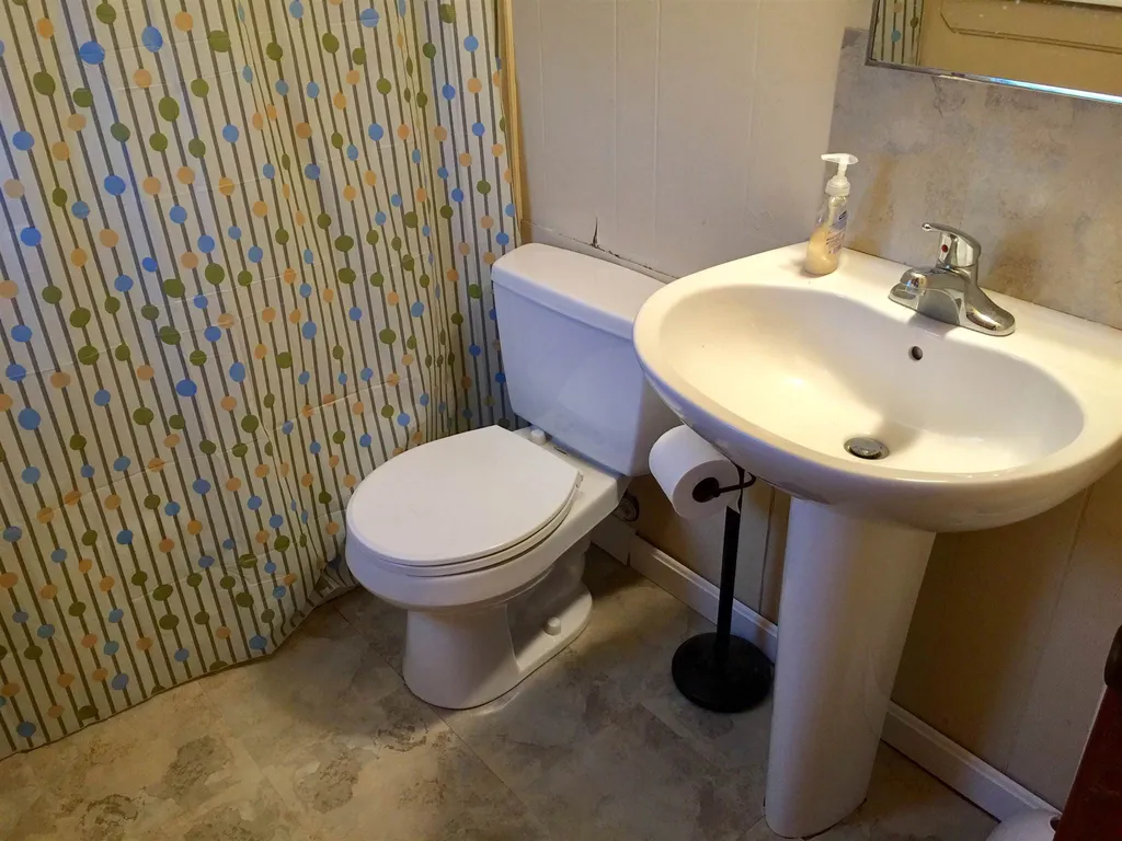 392 Plymouth Street Seabrook NH 03874