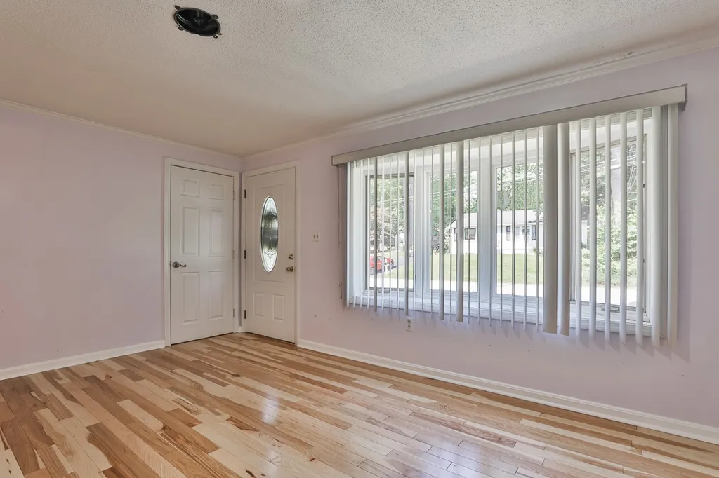 1 Pullman Lane Nashua NH 03062