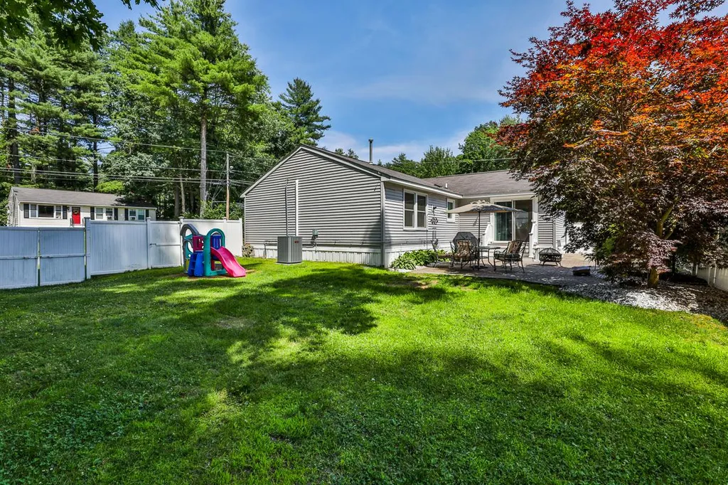 1 Pullman Lane Nashua NH 03062