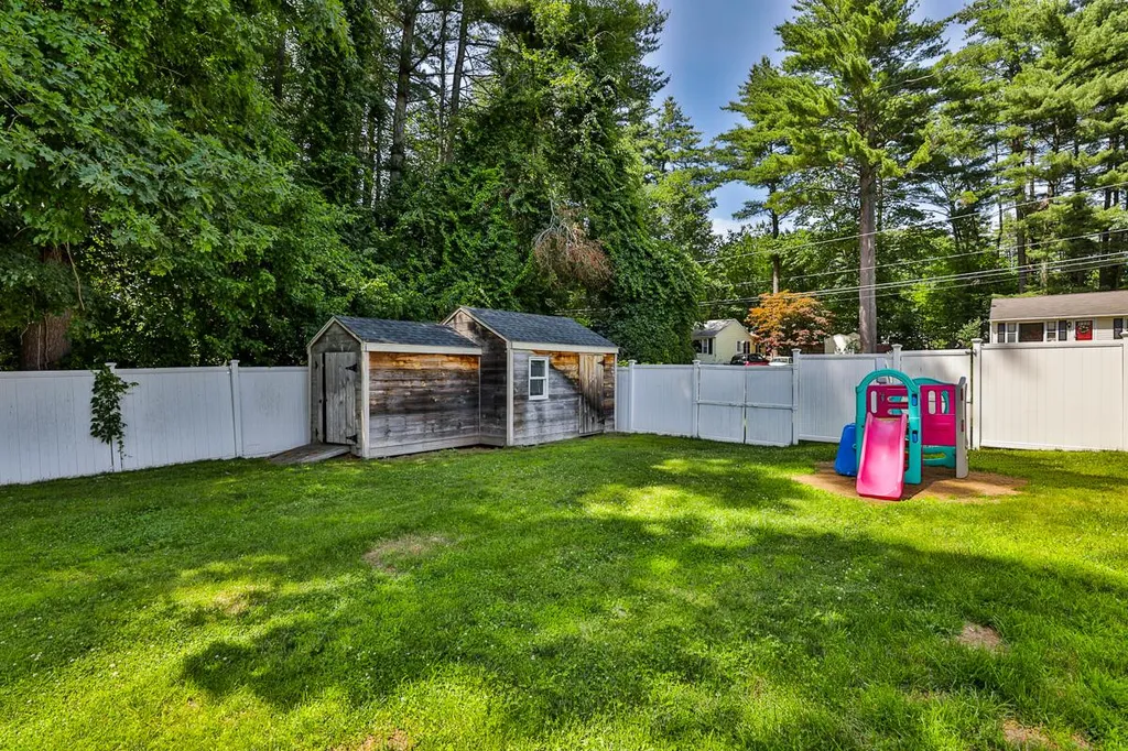 1 Pullman Lane Nashua NH 03062