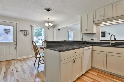 1 Pullman Lane Nashua NH 03062
