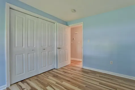 1 Pullman Lane Nashua NH 03062