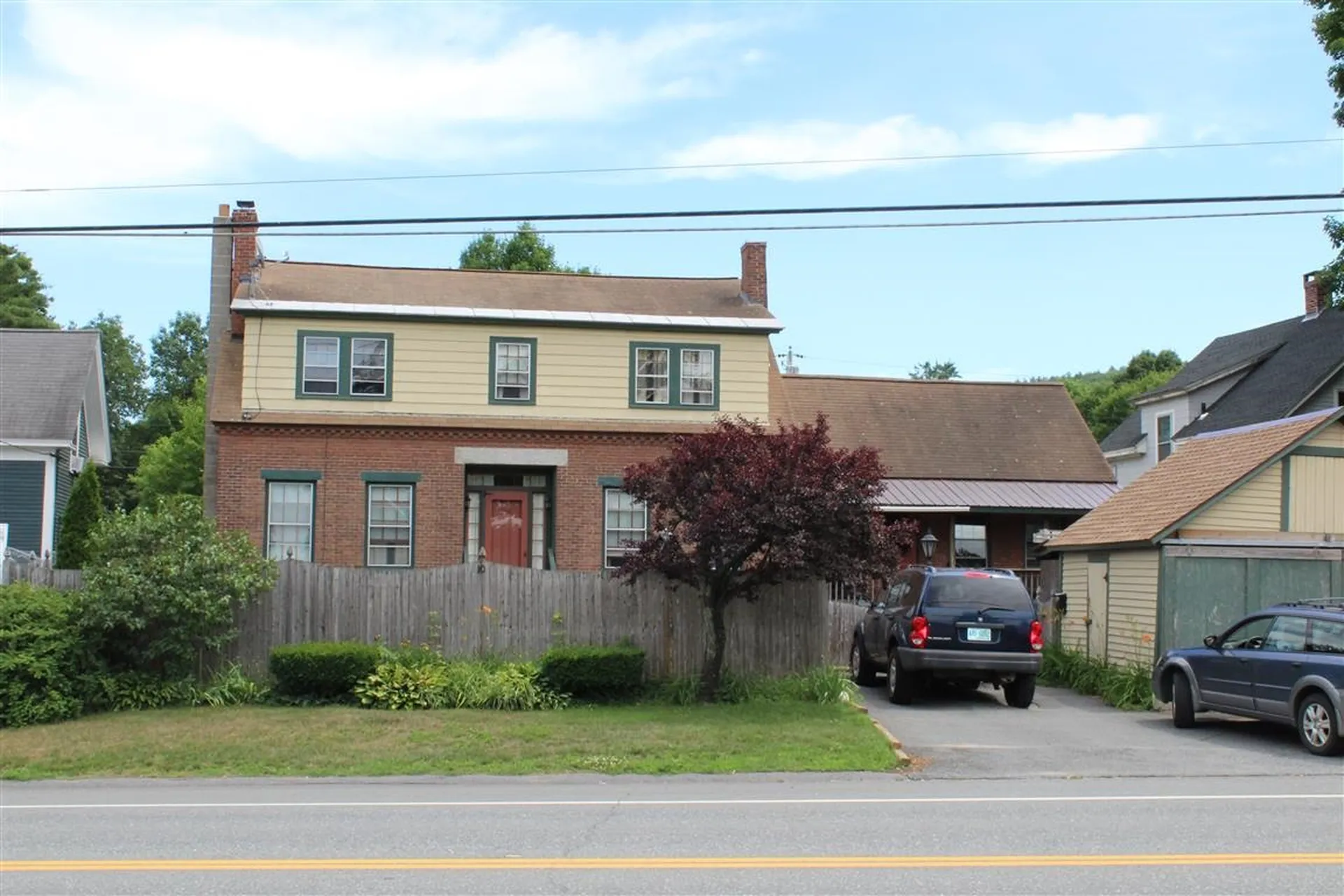 189 Pleasant Street Claremont NH 03743