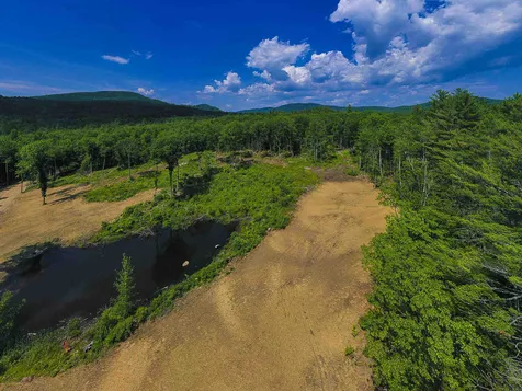 75 Perch Pond Road Holderness NH 03245