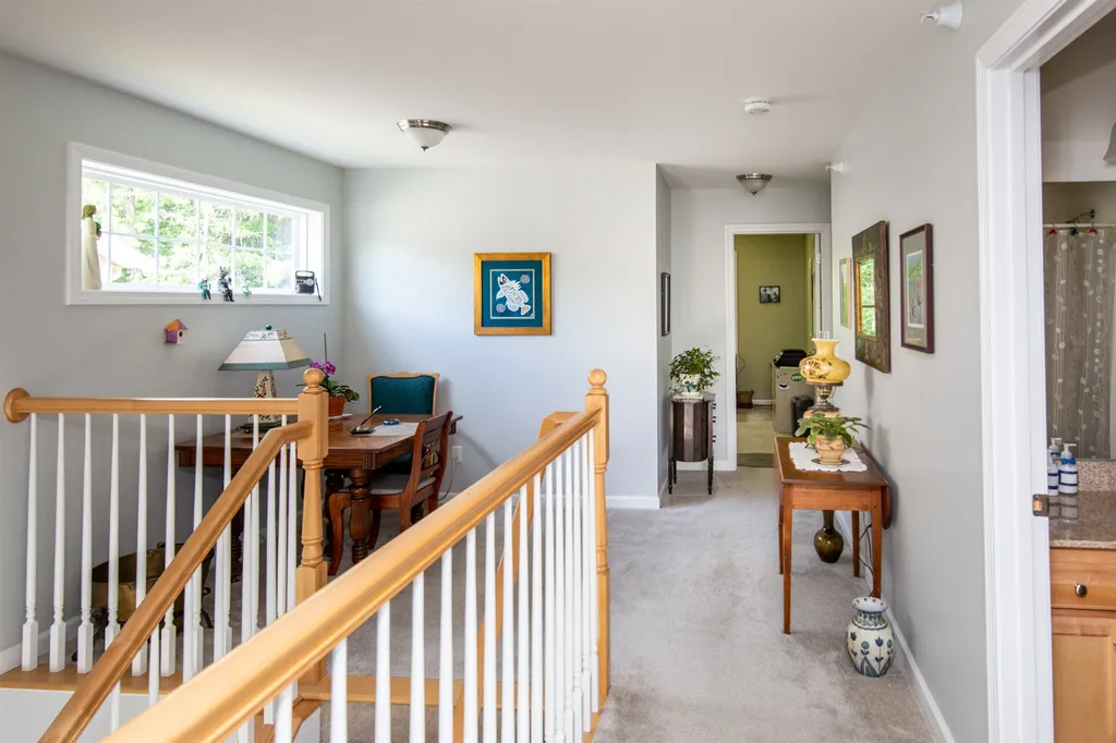 49 Fielding Lane South Burlington VT 05403
