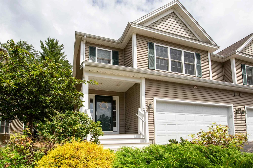 49 Fielding Lane South Burlington VT 05403