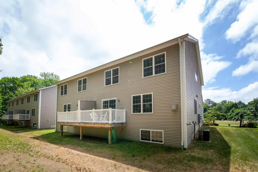 49 Fielding Lane South Burlington VT 05403