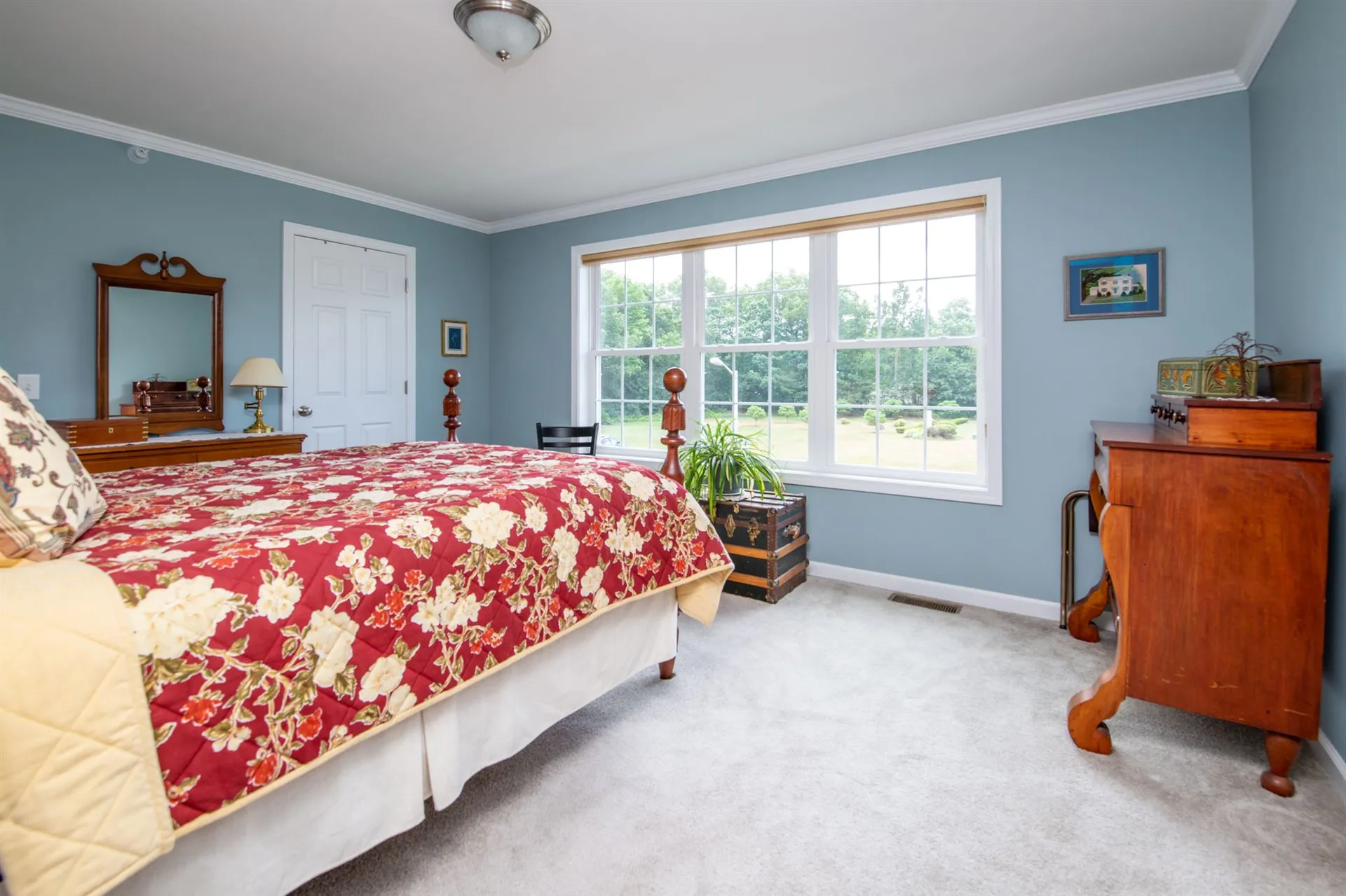 49 Fielding Lane South Burlington VT 05403