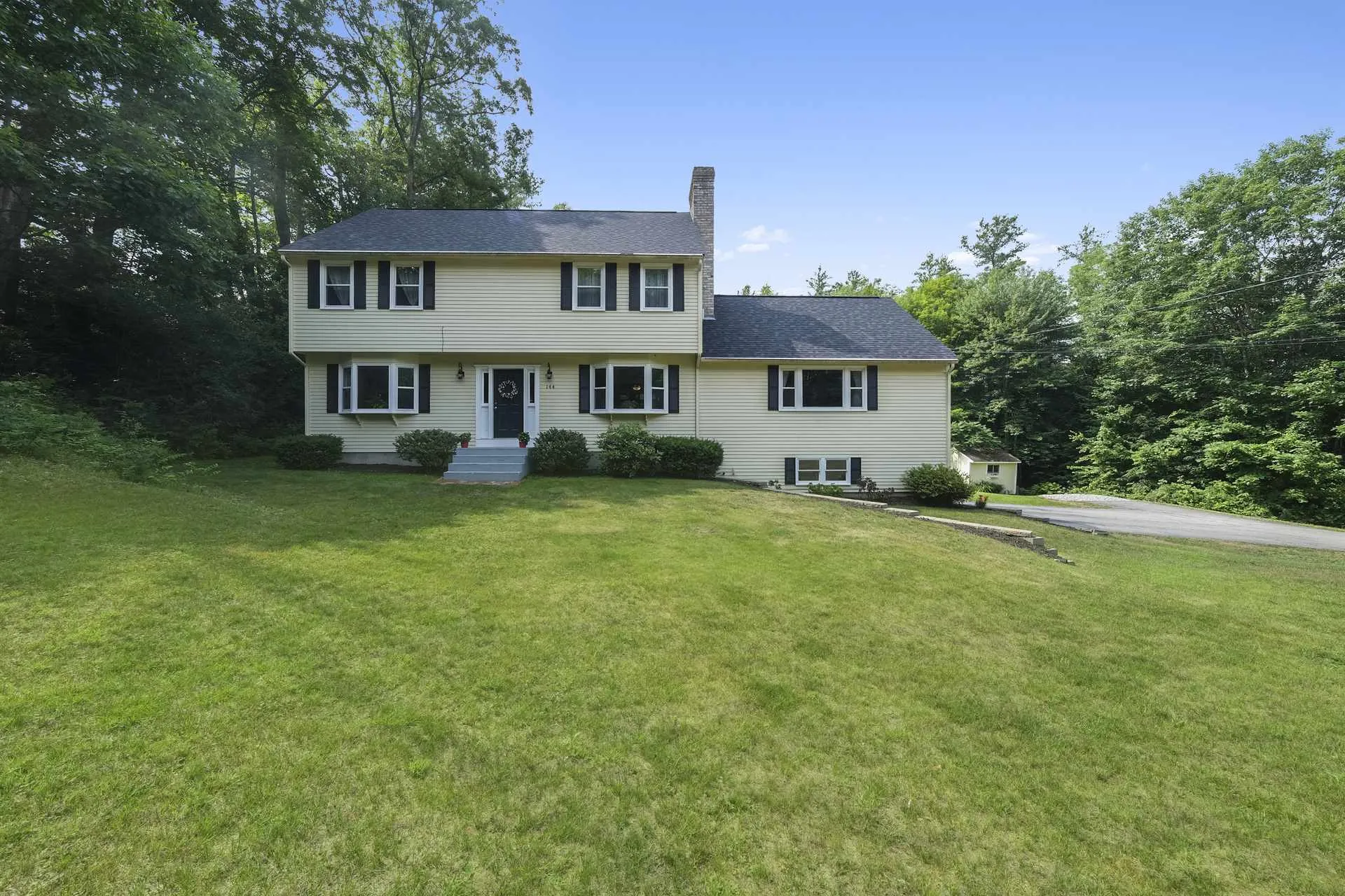 144 Bedford Road New Boston NH 03070