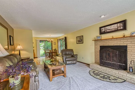 68 Stagecoach Road Sunapee NH 03782