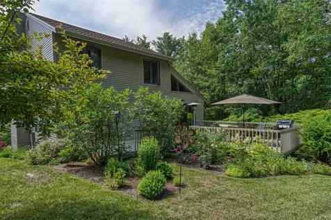 68 Stagecoach Road Sunapee NH 03782