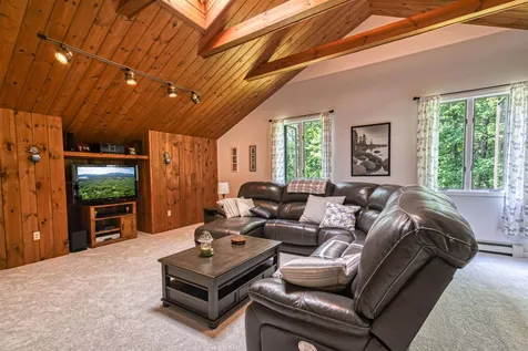 68 Stagecoach Road Sunapee NH 03782