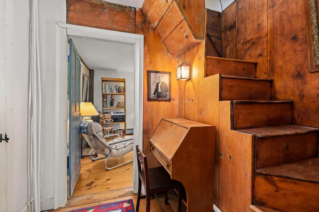 166 Pickpocket Road Brentwood NH 03833