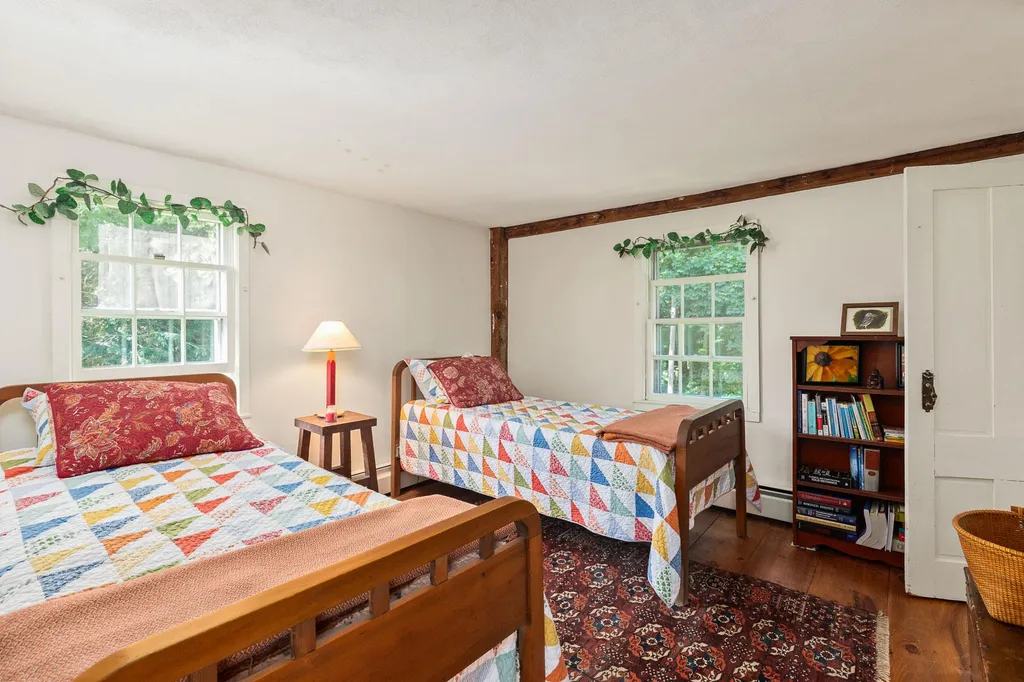 166 Pickpocket Road Brentwood NH 03833