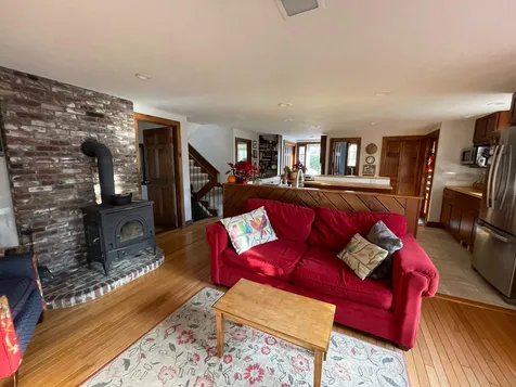 166 Pickpocket Road Brentwood NH 03833