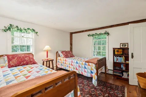 166 Pickpocket Road Brentwood NH 03833