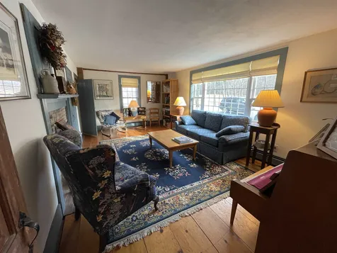 166 Pickpocket Road Brentwood NH 03833
