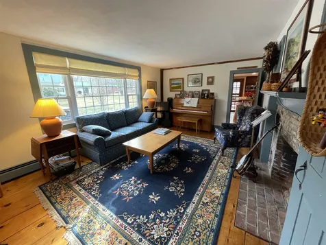 166 Pickpocket Road Brentwood NH 03833