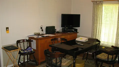 9 Gill Street Gorham NH 03581