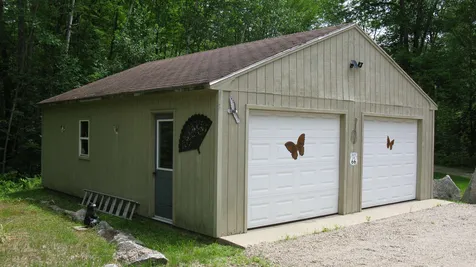 9 Gill Street Gorham NH 03581